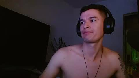 Snapshot of miaou_miaou chatting on 22, 12, 2024 miaou_miaou online show from 22, 12, 2024