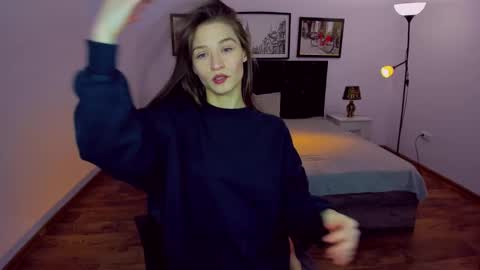 Mia online show from 24, 12, 2024