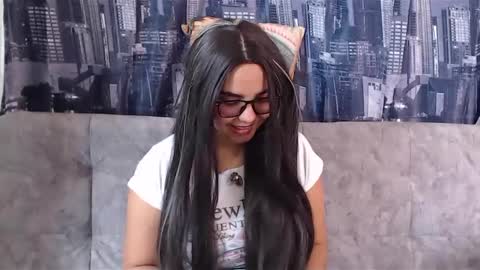 Snapshot of miapeyton chatting on 3, 2, 2025 Mia Peyton   online show from 3, 2, 2025