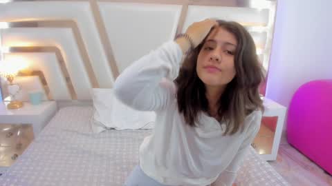 Sweetie Mia online show from 26, 1, 2025