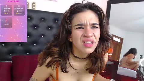 miascarlet_16 online show from 19, 9, 2025