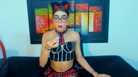 miastephensz online show from 16, 5, 2026