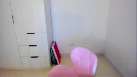 miastripdance online show from 14, 1, 2026