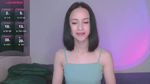 Mia online show from 26, 9, 2025