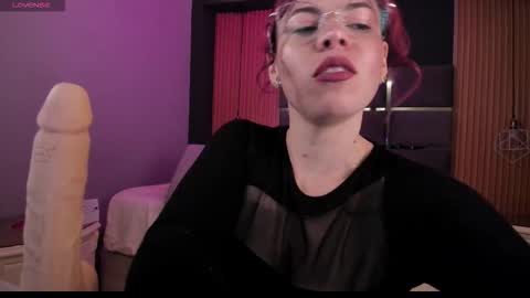 miatorres4 online show from 10, 3, 2026