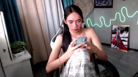 Mia online show from 28, 1, 2025