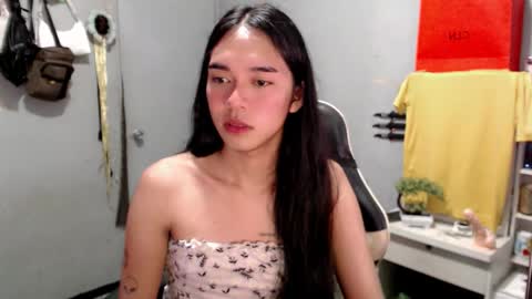 Mia online show from 9, 3, 2026