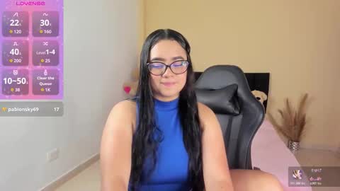 Snapshot of miavarela_ chatting on 7, 11, 2025 Mia Varela online show from 7, 11, 2025