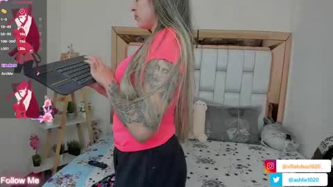 Mia Villalobos online show from 3, 3, 2025