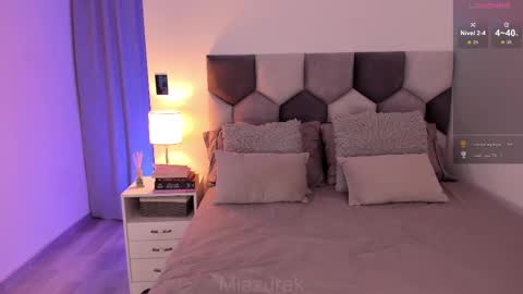 THE BEST LOVRS antonio flatlastifoundyoulautrebleudrpapaolu donnie lbsunkown1804 online show from 12, 2, 2025