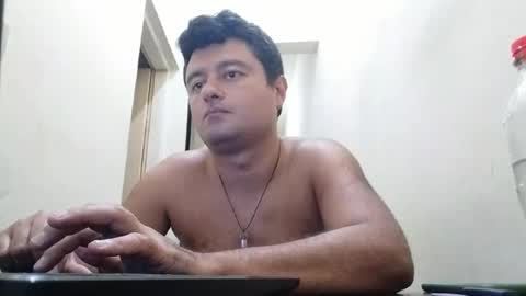 Snapshot of micarranox chatting on 5, 3, 2025 micarranox online show from 5, 3, 2025