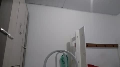 Snapshot of micarranox chatting on 13, 10, 2025 micarranox online show from 13, 10, 2025