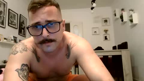 Snapshot of mich6921 chatting on 10, 6, 2026 MILO MIAMI online show from 10, 6, 2026