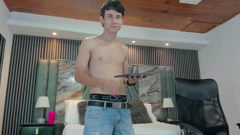 Michael online show from 27, 9, 2025