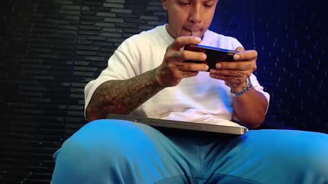 Michael Daviss online show from 10, 3, 2025