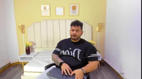 MICHAEL online show from 1, 10, 2025