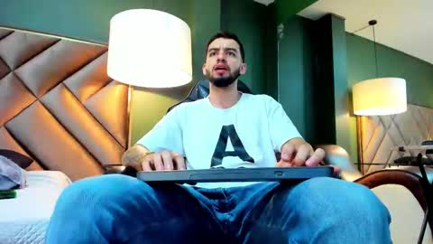 Michael Stevens online show from 16, 10, 2025