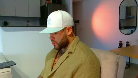 Snapshot of michael_salens chatting on 17, 6, 2026 Michael Salens independent model online show from 17, 6, 2026