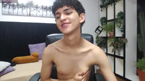 michaelkoiv online show from 21, 12, 2025