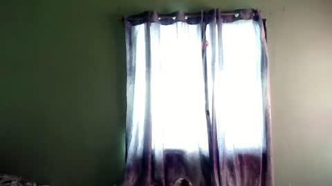 My name is Kel 18. 53 short and petite... online show from 3, 1, 2025