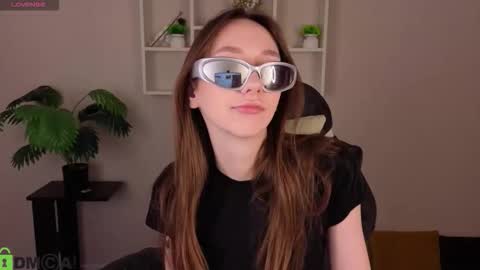 Snapshot of michelle__allen chatting on 18, 1, 2026 Michelle online show from 18, 1, 2026