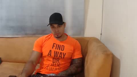 Snapshot of michelle_allen0104 chatting on 29, 1, 2025 michelle_allen0104 online show from 29, 1, 2025