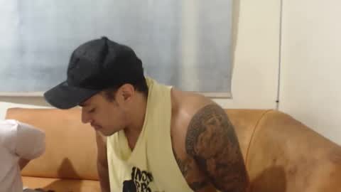 Snapshot of michelle_allen0104 chatting on 10, 9, 2025 michelle_allen0104 online show from 10, 9, 2025