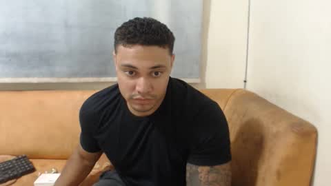 Snapshot of michelle_allen0104 chatting on 29, 9, 2025 michelle_allen0104 online show from 29, 9, 2025