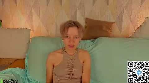 Snapshot of michelle_blond chatting on 17, 7, 2026 michelle_blond online show from 17, 7, 2026
