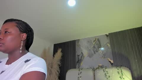 michellepreston_ online show from 22, 3, 2026