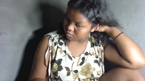 michou61 online show from 13, 2, 2026