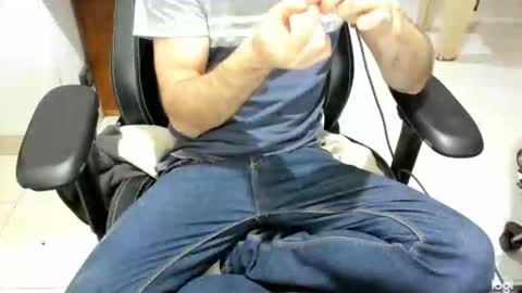 microfama00 online show from 22, 2, 2026