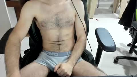 microfama00 online show from 21, 7, 2026