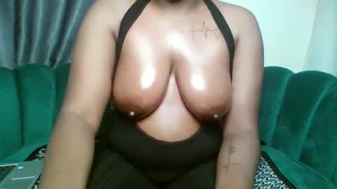 Snapshot of midnight_goddess chatting on 18, 9, 2025 Kelly online show from 18, 9, 2025