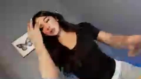 Call me Yhana online show from 11, 7, 2026