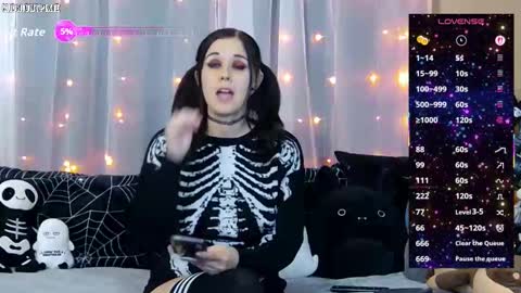 Jenna Talia online show from 17, 10, 2025