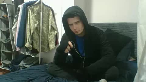 midnightsattire online show from 3, 5, 2026