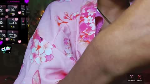 Midori 7u7 online show from 31, 1, 2025