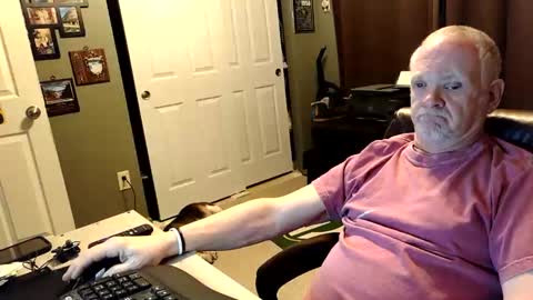 midwestdad09 online show from 12, 4, 2026