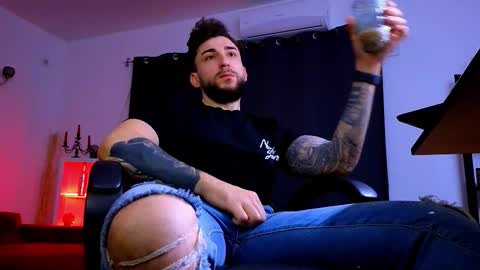 MightyAaron online show from 7, 3, 2026