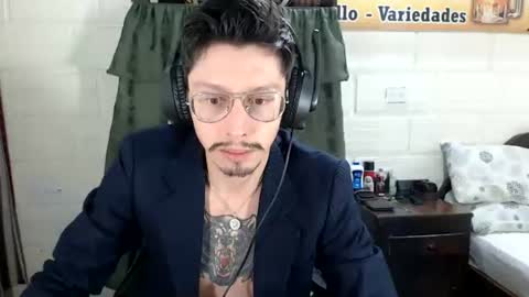 Miguel  Independent Model  online show from 14, 6, 2026