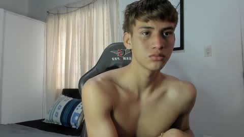 Miguel Hernandez online show from 26, 2, 2025