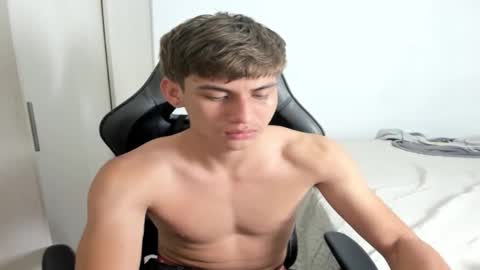 Miguel Hernandez online show from 29, 9, 2025