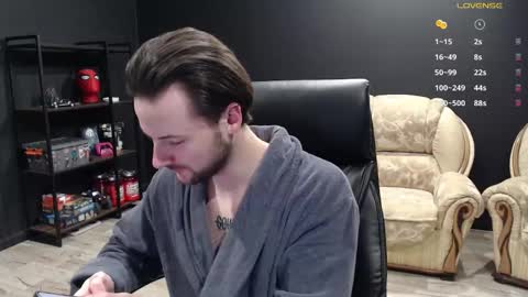 Misha Winchester online show from 2, 3, 2025