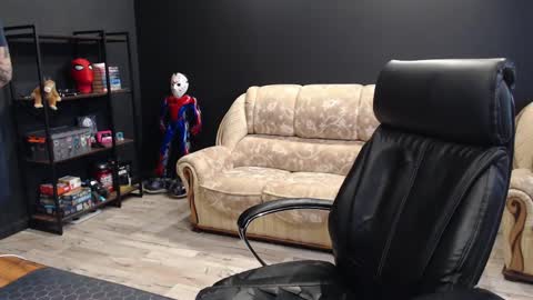 Misha Winchester online show from 2, 4, 2026