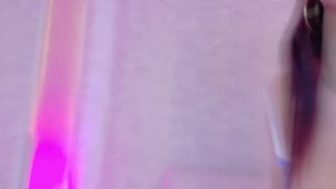 Mia online show from 23, 9, 2025