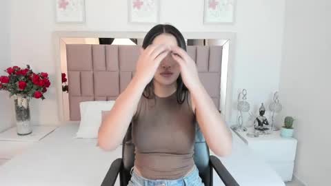 Snapshot of miia_palmerr chatting on 24, 2, 2025 Mia online show from 24, 2, 2025