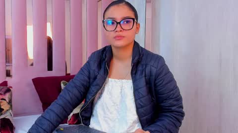 Snapshot of miia_palmerr chatting on 16, 9, 2025 Mia online show from 16, 9, 2025