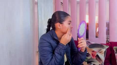 Snapshot of miia_palmerr chatting on 17, 9, 2025 Mia online show from 17, 9, 2025