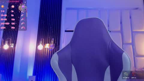 Miia Schwarz  online show from 22, 11, 2025